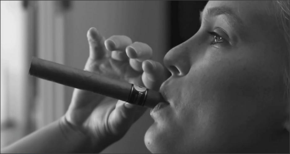 أجمل امرأة في إسرائيل.. وحيدة (صور)