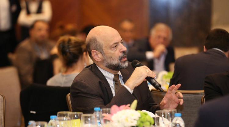 الرزاز: الحكومة ستسحب مشروع قانون ضريبة