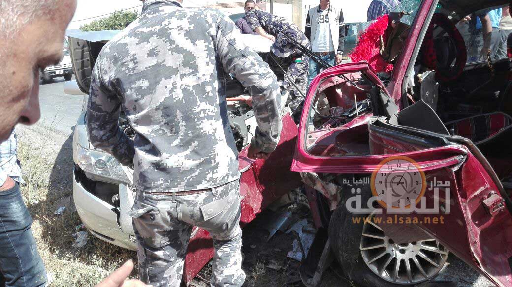 وفاة و3 اصابات بحادث تصادم في