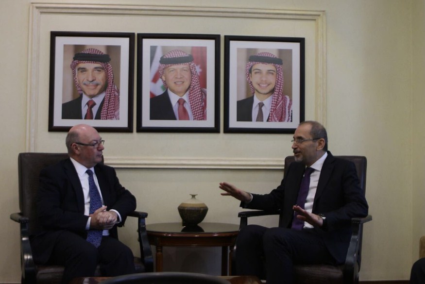 الصفدي وبيرت يبحثان العلاقات الأردنية البريطانية