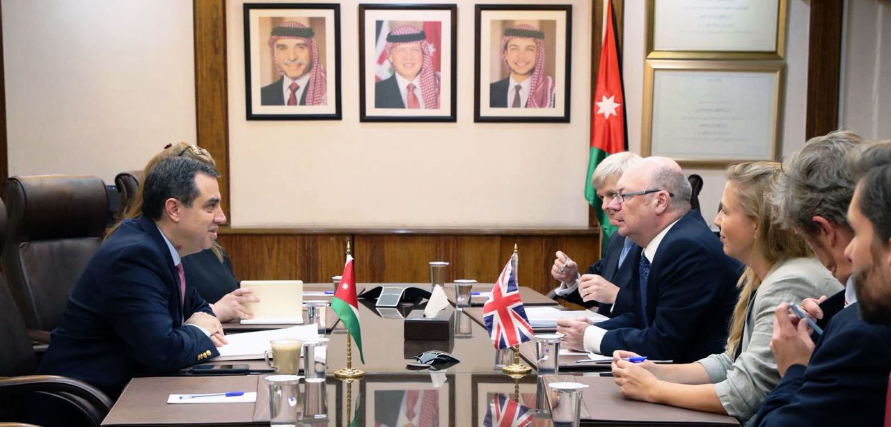 الفاخوري يبحث المؤتمر الدولي حول الاردن