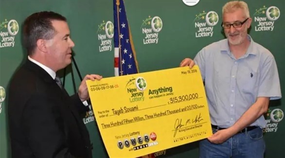 أراد إعادة عصير البرتقال.. فربح 315