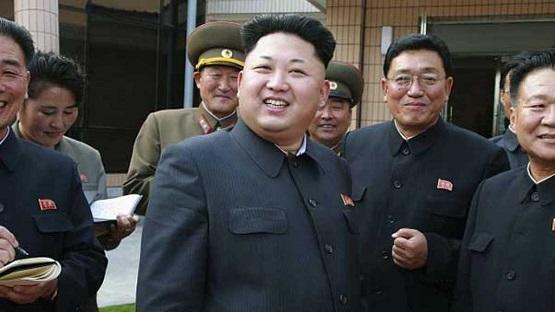 كيم يصطحب مرحاضه إلى سنغافورة لإعادة