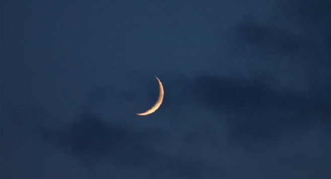 تفاصيل وموعد رؤية «هلال العيد» في