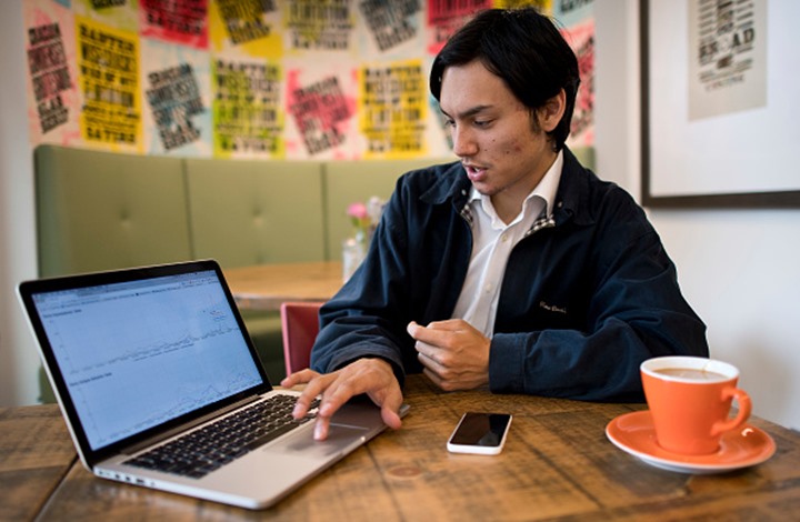 فيسبوك تتيح لمستخدميها تقييم الإعلانات وإمكانية