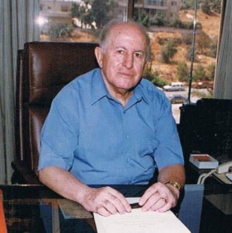 الذكرى السنوية الأولى لرحيل الكاتب غازي