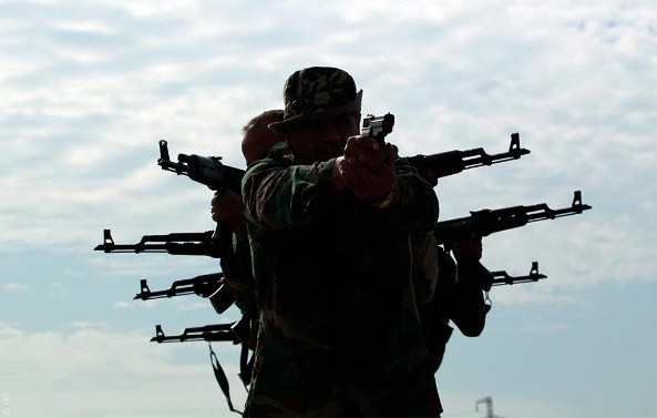 العبادي يدعو لحصر السلاح بيد الدولة