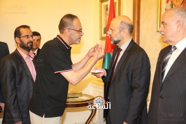 55% من وزراء حكومة الرزاز تخرجوا