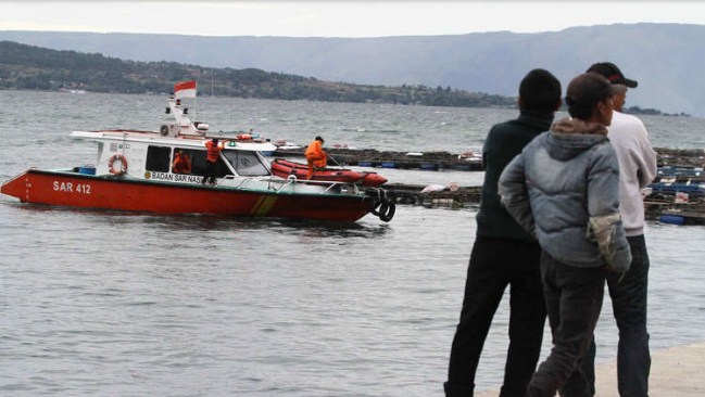 إندونيسيا.. ارتفاع عدد المفقودين بعد غرق