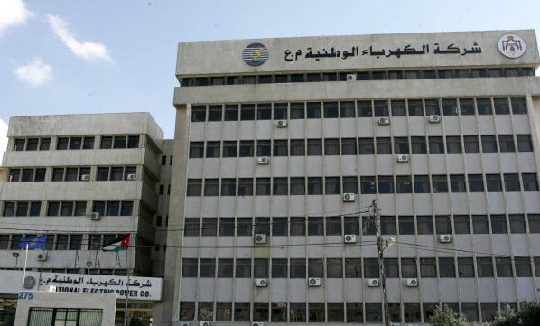 «الكهرباء» ينفي أي توجه لإعفاء المواطنين