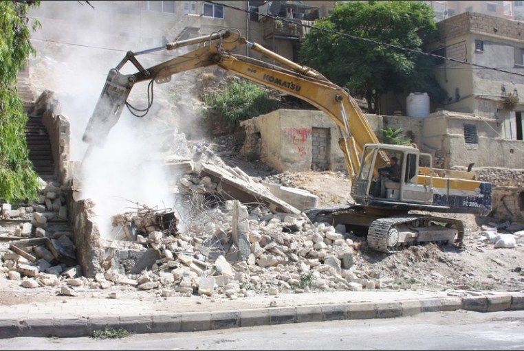 إزالة 13 مبنى مهجورا في عمان