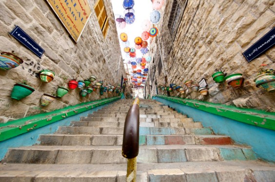 الأمانة تواصل تأهيل 100 درج بعمان