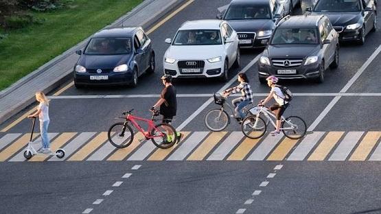 إيرلندا تحظر السيارات العاملة بالمشتقات النفطية