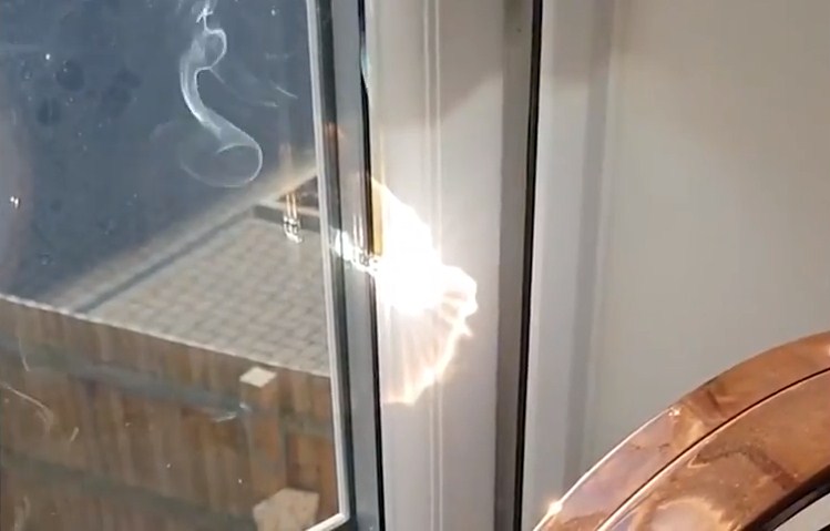 شاهد .. هذا ما يحدث عند