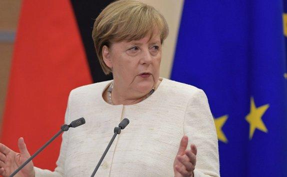 ميركل حزينة على خسارة ألمانيا