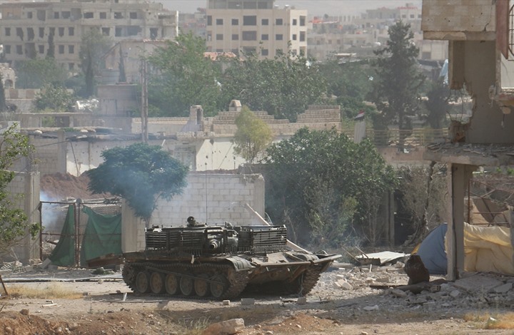 18 طيارا مصريا وصلوا إلى مطار