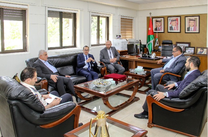 مدير عام الجمارك يلتقي رئيس الاتحاد