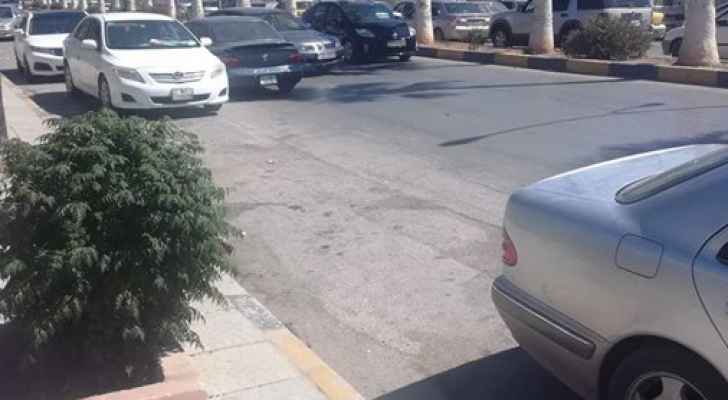 ضبط سائق مركبة كان يسير عكس