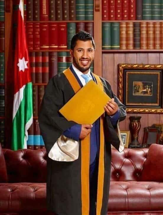 احمد محمد الوخيان.. مبروك البكالوريوس