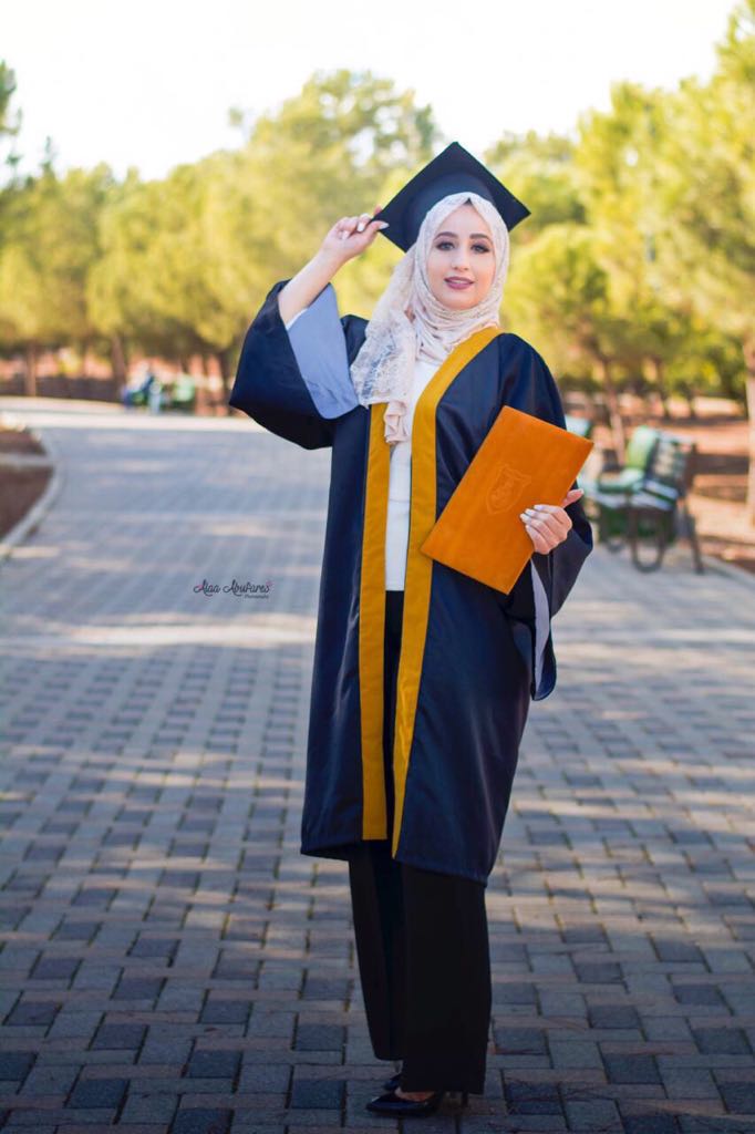 تمارا محمد خير العبيات.. مبروك التخرج