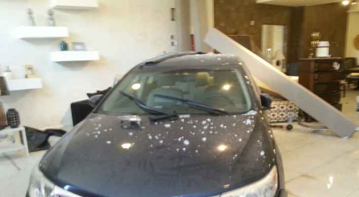 إصابة مواطن اثر مداهمة مركبة لمحل