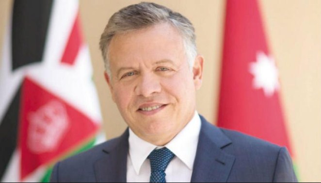 الملك يهنئ بعيد استقلال الجزائر