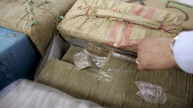 شاهد.. طريقة مبتكرة وجنونية لتهريب 5