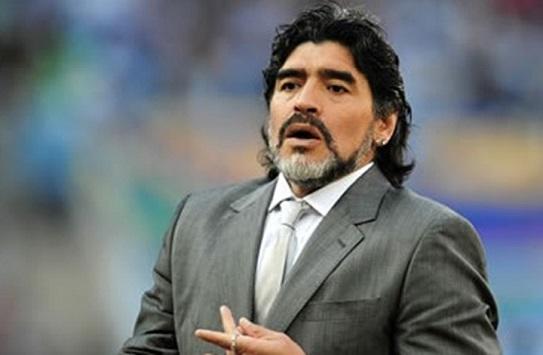 مارادونا: أميركا تريد أن تمحو سوريا