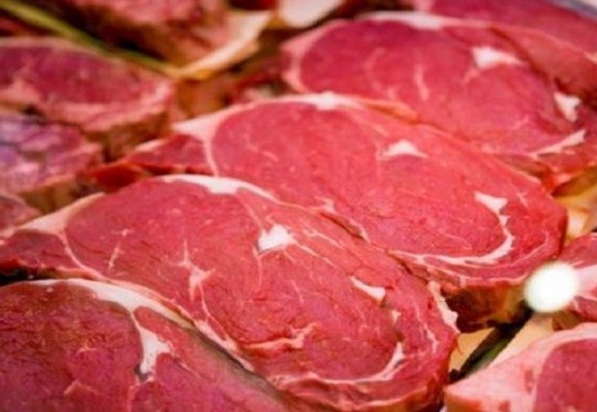 «الغذاء والدواء» تتلف لحوم سعودية غير