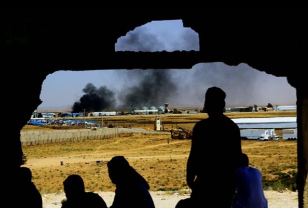 مصدر عسكري يوضّح حقيقة حريق مصنع