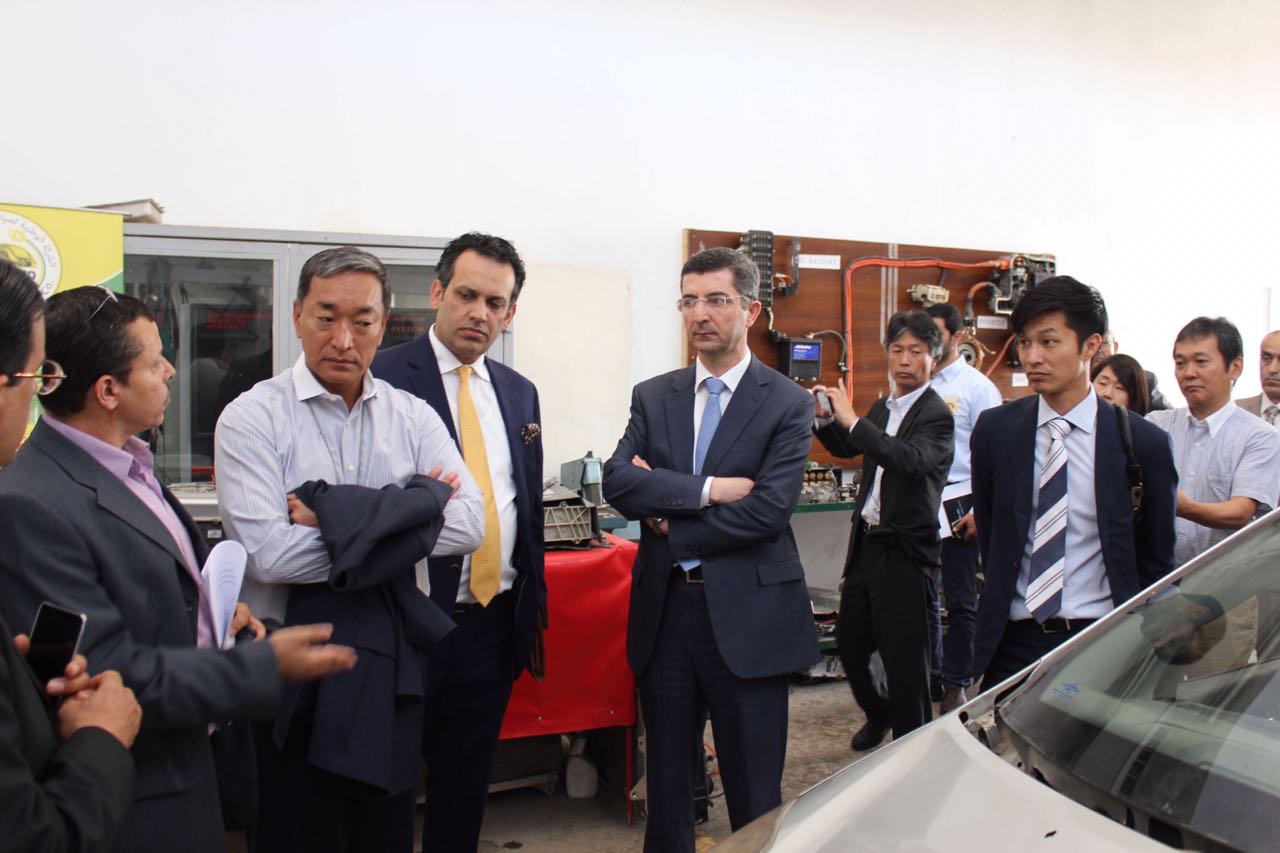 بحث تدريب كوادر من «البلقاء التطبيقية»