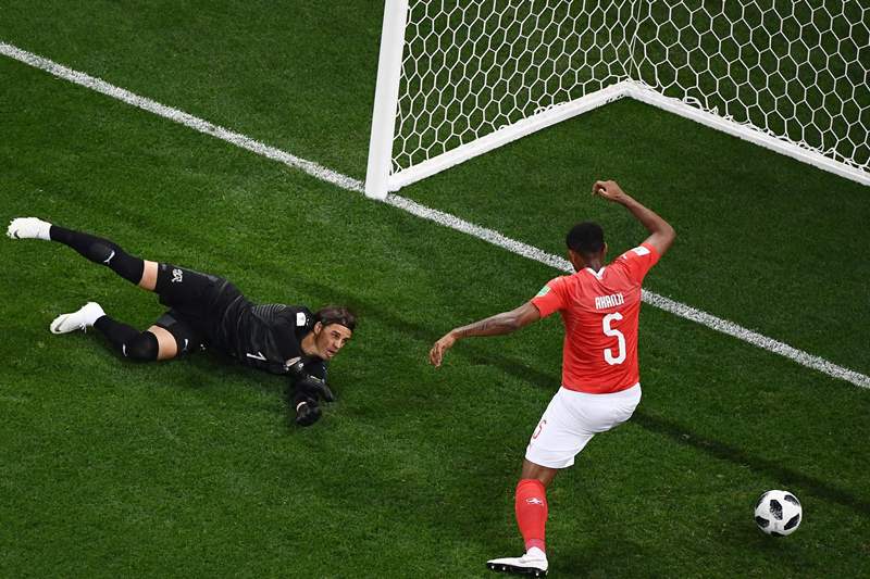 فرنسا تصطدم ببلجيكا.. وكرواتيا تواجه إنجلترا