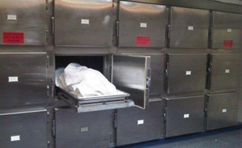 امرأة تعود للحياة بعد وضعها في