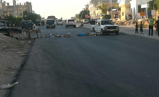 إغلاق شارع في الغور الشمالي احتجاجا