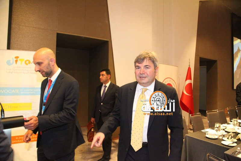 السفير التركي «منبهر» بالسلط