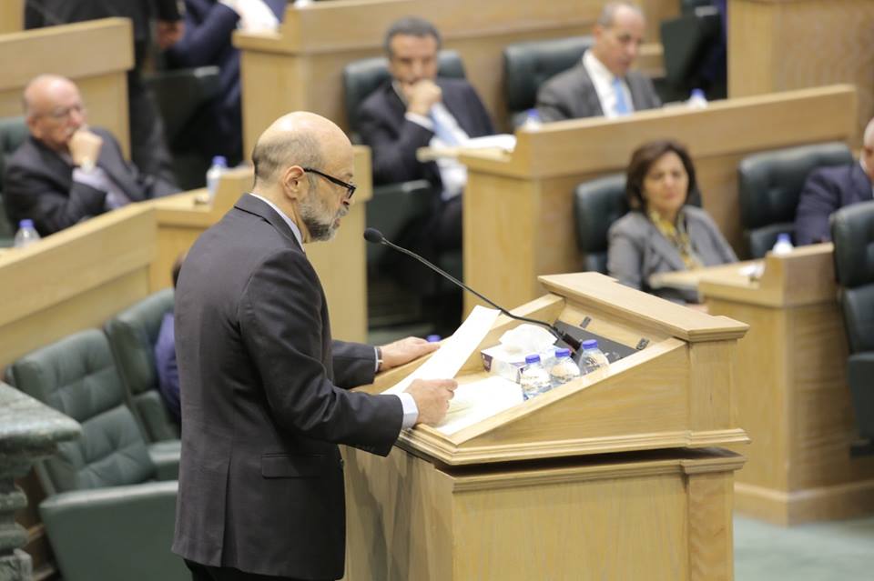 عبارة الرزاز حول ’الفاسدين والأمن الوطني‘