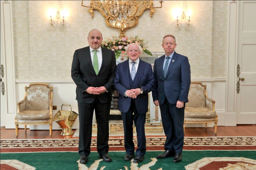 النهار يقدم أوراق اعتماده سفيرا للمملكة