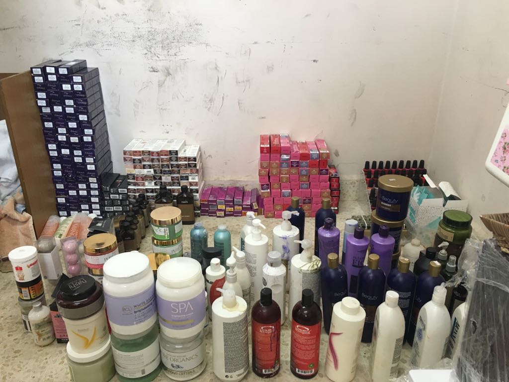 جمرك العمري يضبط بنادق صيد ويحبط