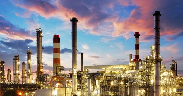 تراجع أسعار النفط عالميا والخام الأمريكي