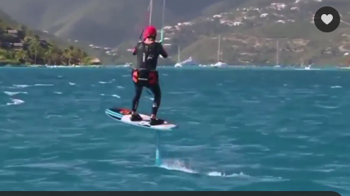 شاهد الرئيس أوباما وهو يمارس التزلّج