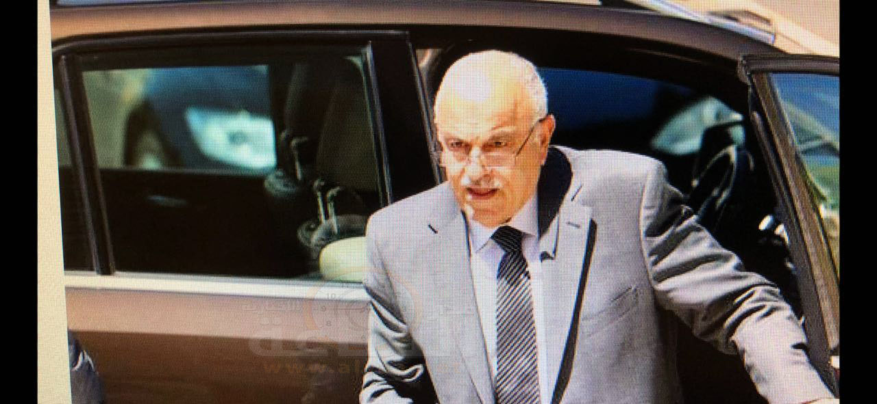 المعشر.. والمرسيدس الجيب