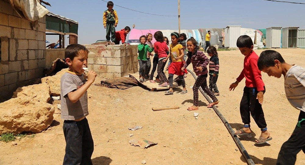 عودة مئات اللاجئين السوريين من عرسال