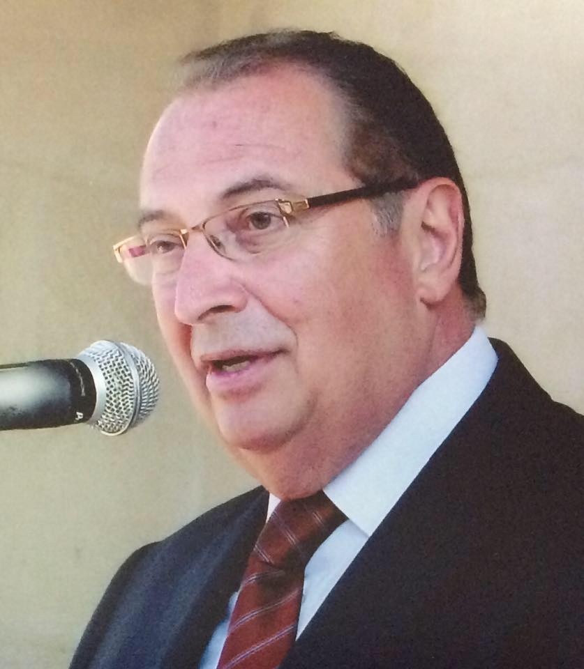 حسني ابو غيدا: سعيد شقم وقبله