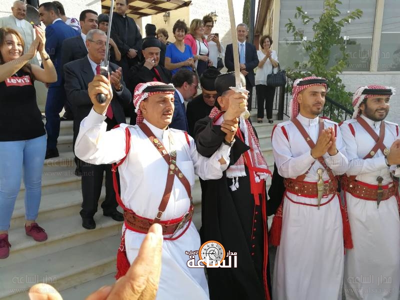 شاهدوا.. كيف رقص البطريرك الراعي على