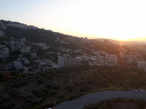 طقس حار اليوم وارتفاع الحرارة غدا