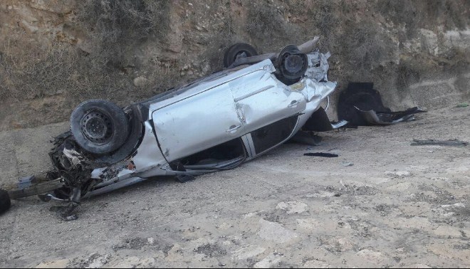 إصابة (4) أشخاص اثر حادث تدهور 