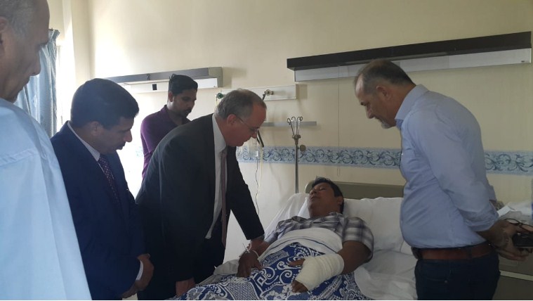 وزير العمل يدين الاعتداء على مستثمر