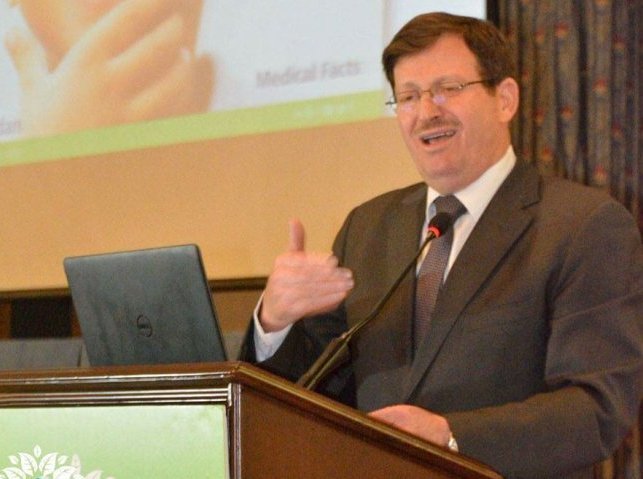 الشياب.. الوزارة مشقة وتعب لا لذة