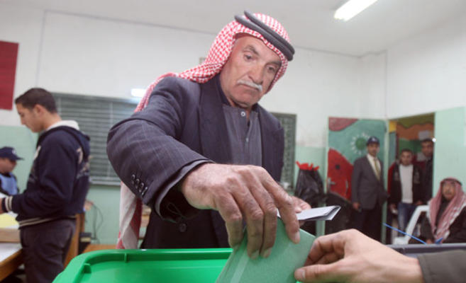 الأردنيون سينتخبون 357 مجلسا محليا