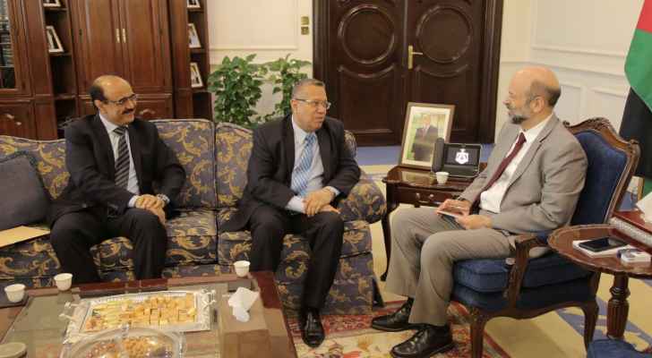 الرزاز يستقبل نظيره اليمني